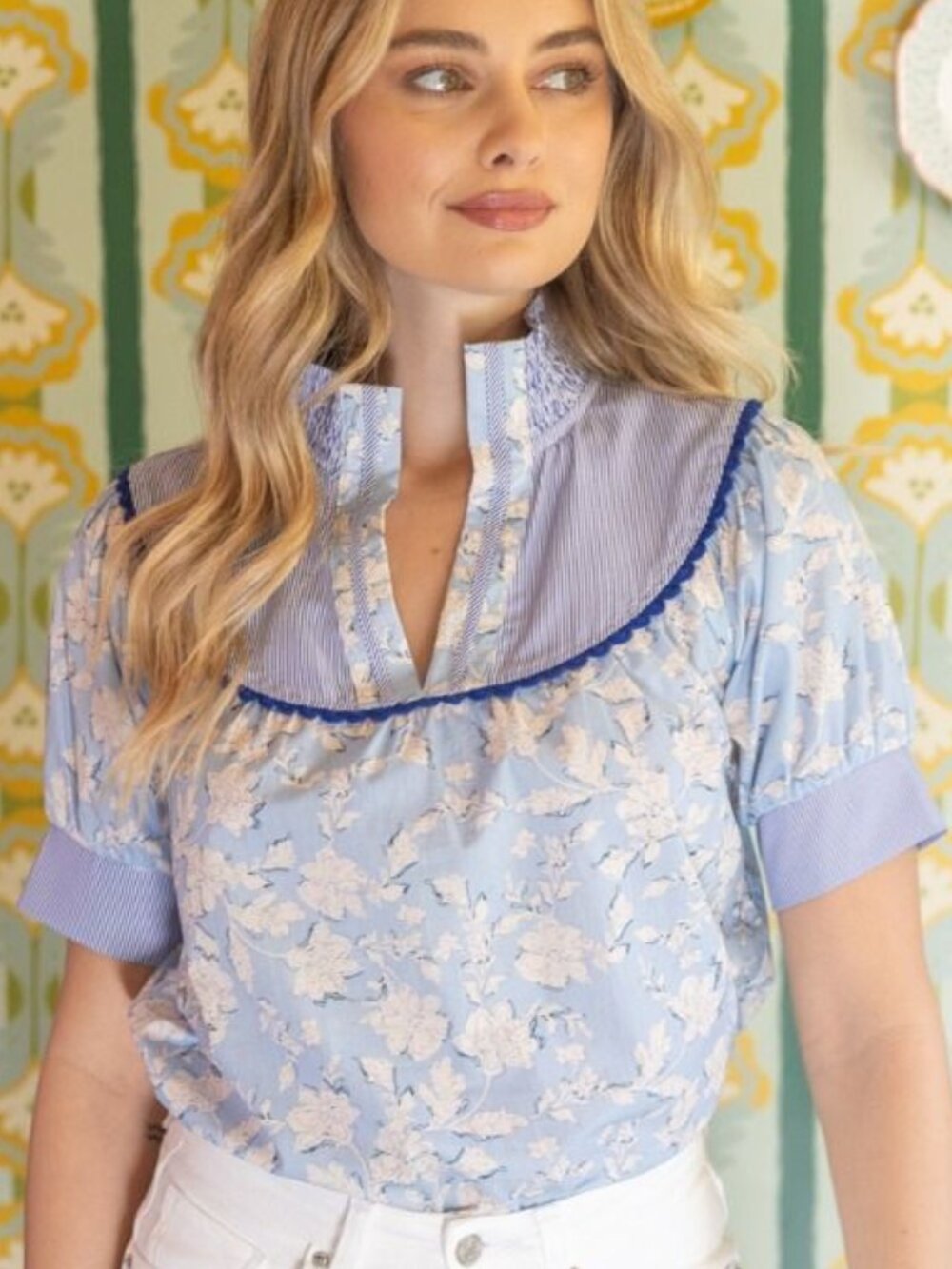 voy floral print smocked top - blue - Picture 1 of 9